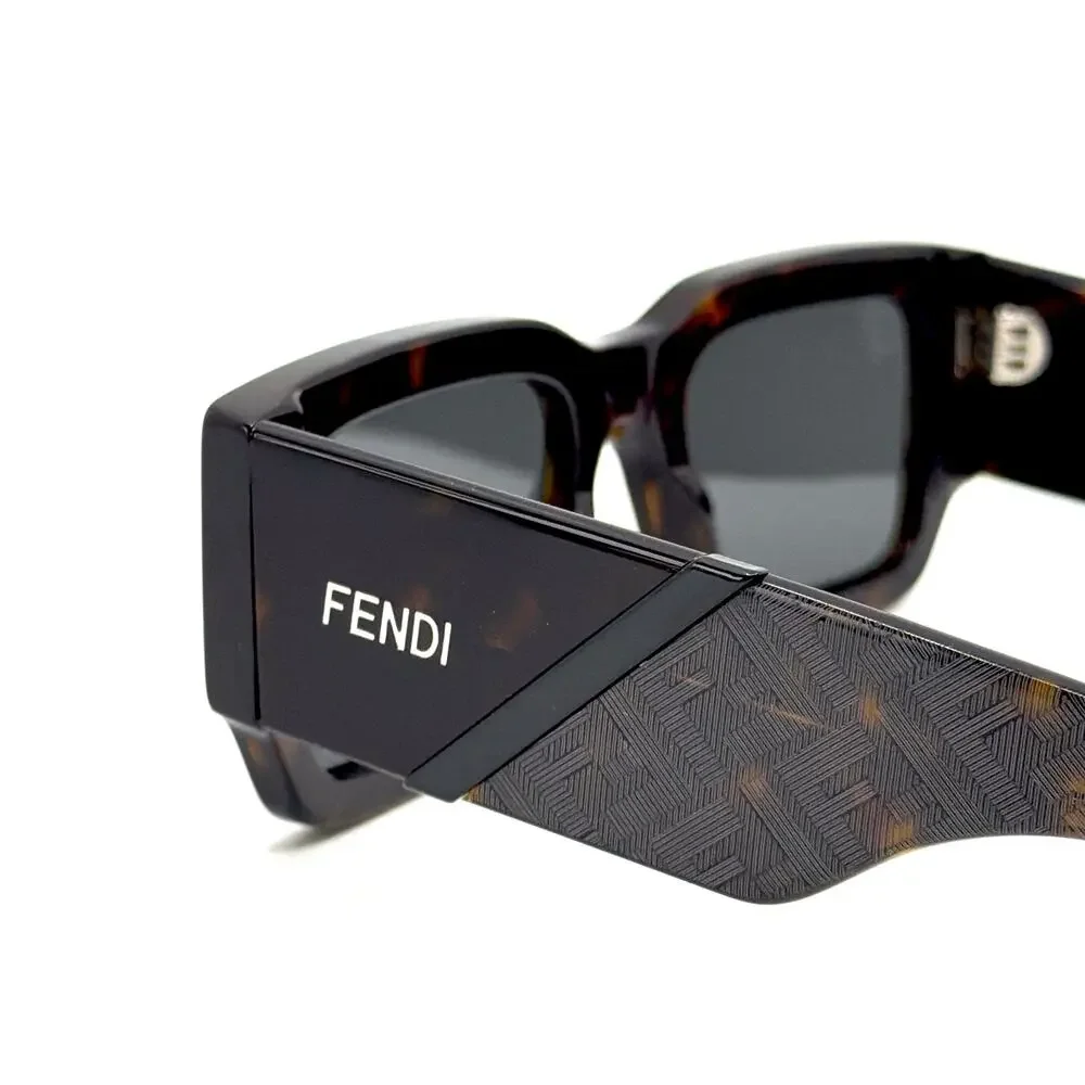 New, FENDI Sunglasses FE40131I 52A Authentic